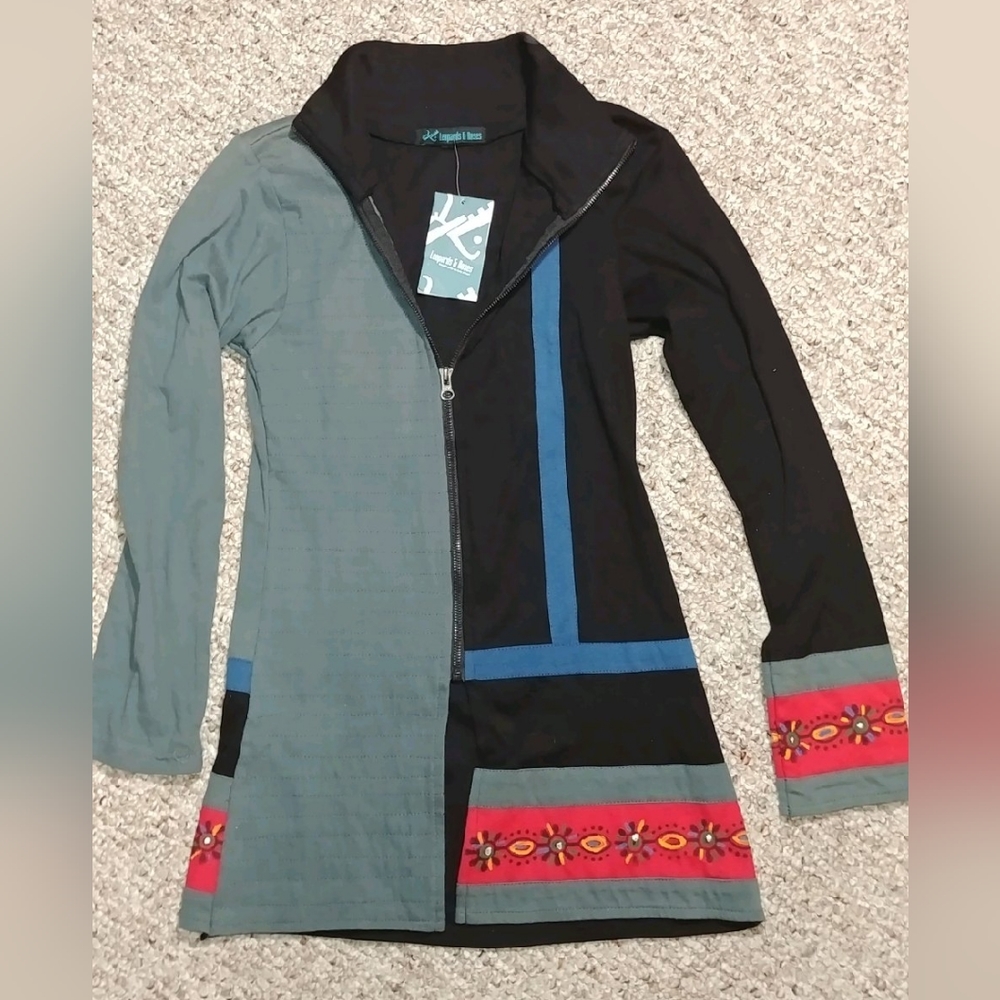 Leopards & Roses jacket - Picture 7 of 7